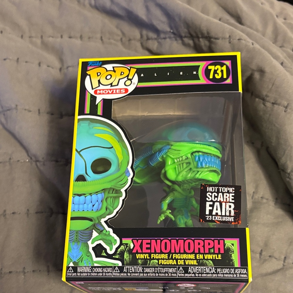 Funko Pop! Movies Alien Xenomorph Vinyl Figure - Green and Blue